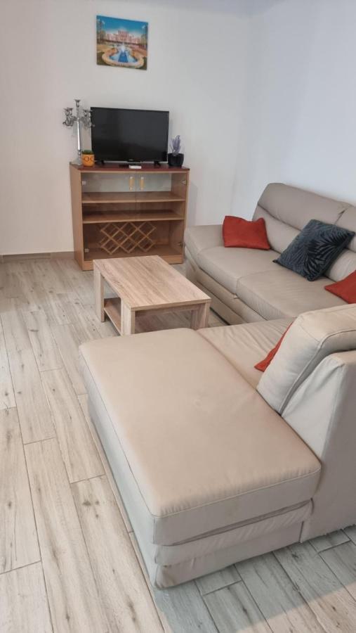 New Bucuresti Relax Flat - Apartament Relaxare - 4 People Lejlighed Eksteriør billede